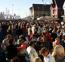 relaxing at the bars, restaurants and exhibition stands of Gladmat food festival